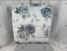 Carica l'immagine nel visualizzatore di Gallery, Piumone Invernale Rosaria