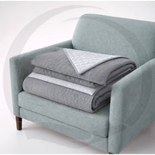 Carica l'immagine nel visualizzatore di Gallery, Copriletto Trapuntato Capri Double-Face