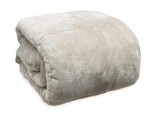 Carica l'immagine nel visualizzatore di Gallery, Trapunta VELVET(Matrimoniale/PiazzaMezza/Singola)