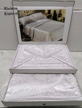 Carica l'immagine nel visualizzatore di Gallery, Completo Letto Riviera