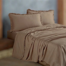 Carica l'immagine nel visualizzatore di Gallery, Completo Letto Rouches