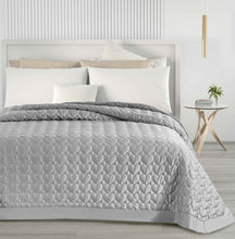 Carica l'immagine nel visualizzatore di Gallery, Trapuntino Esna matrimoniale
